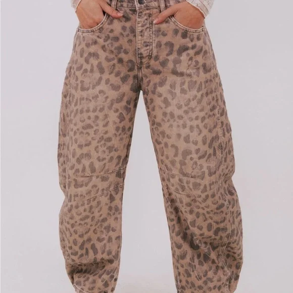 Free People Leopard Print Barrel Jeans - Picture 2 of 5